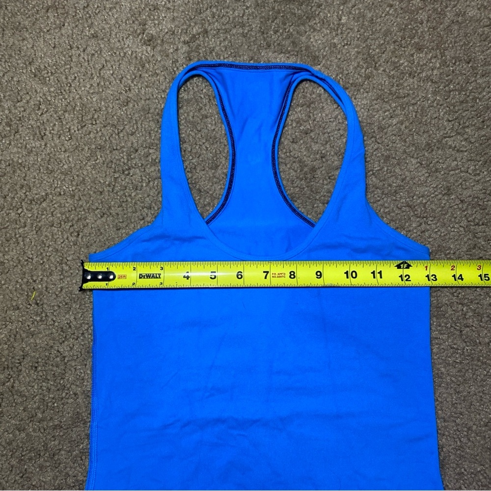 2 Lululemon Racerback Women's Tank Top Kayak Blue Chest 13 in. Length 25 In. - Picture 6 of 7